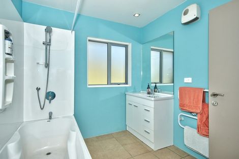 Photo of property in 11 Poolburn Court, Lake Hayes, Queenstown, 9304