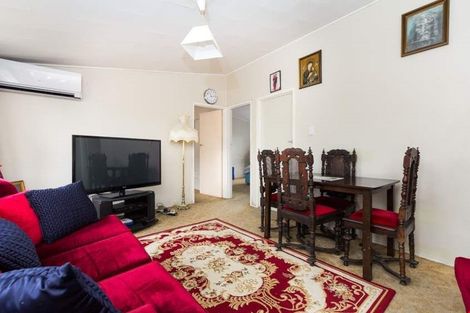 Photo of property in 2/220a Church Street, Onehunga, Auckland, 1061