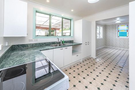 Photo of property in 22 Abbot Street, Gonville, Whanganui, 4501