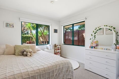 Photo of property in 36 Webb Place, Papamoa Beach, Papamoa, 3118