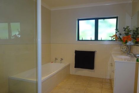 Photo of property in 147 Main Rd Clive, Clive, 4102