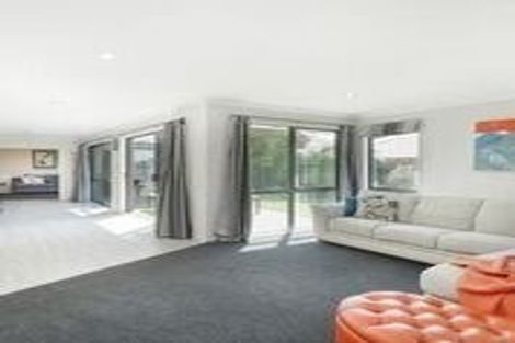 Photo of property in 1 Teal Close, Woolston, Christchurch, 8023