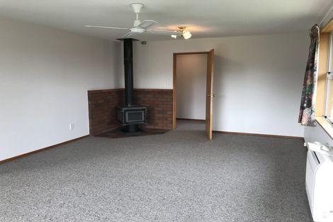 Photo of property in 5 Aberfoyle Place, Parklands, Christchurch, 8083