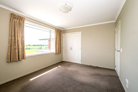 Photo of property in 61 Lyall Road, Saint Andrews, Timaru, 7971