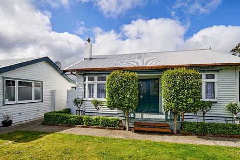 Photo of property in 1 Boulcott Street, Boulcott, Lower Hutt, 5010