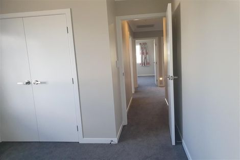 Photo of property in 42 Rose Leigh Drive, Cambridge, 3434