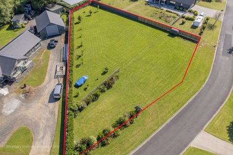 Photo of property in 8a Austin Drive, Whitianga, 3510