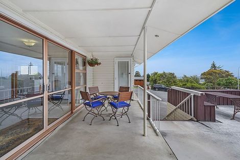 Photo of property in 1/32 Takahe Drive, Cashmere, Christchurch, 8022