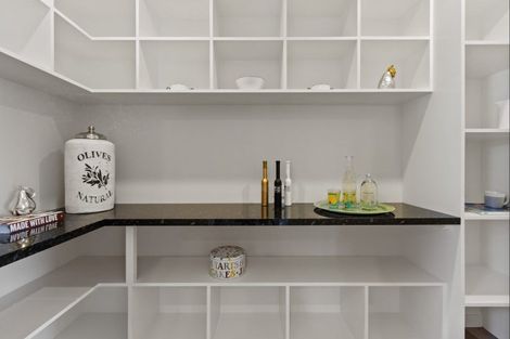 Photo of property in 16 Ruapehu Road, Poraiti, Napier, 4112