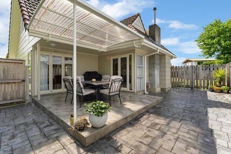 Photo of property in 51 John F Kennedy Drive, Milson, Palmerston North, 4414