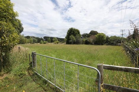 Photo of property in 21 Raumai Road, Bulls, 4894