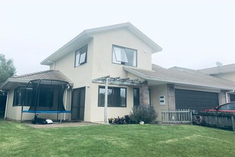 Photo of property in 4/19 Roanoke Way, Albany, Auckland, 0632