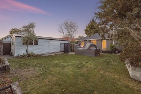 Photo of property in 281 Cranford Street, St Albans, Christchurch, 8052