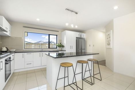 Photo of property in 2 Southbrook Close, Glenview, Hamilton, 3206