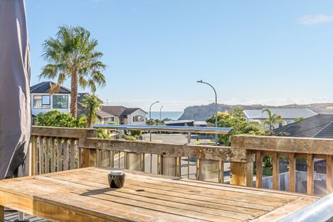 Photo of property in 34b Shakespear Road, Army Bay, Whangaparaoa, 0930