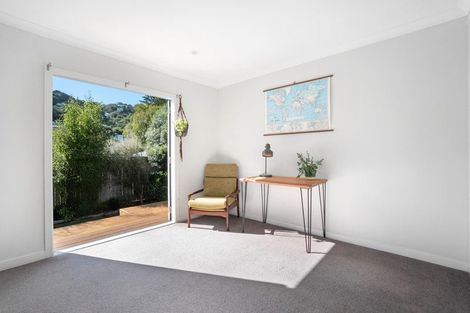 Photo of property in 544 Broadway, Strathmore Park, Wellington, 6022