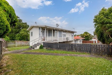 Photo of property in 75a Heretaunga Street, Palmerston North, 4414