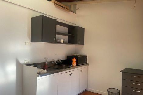 Photo of property in 25a Devon Road, Bucklands Beach, Auckland, 2012