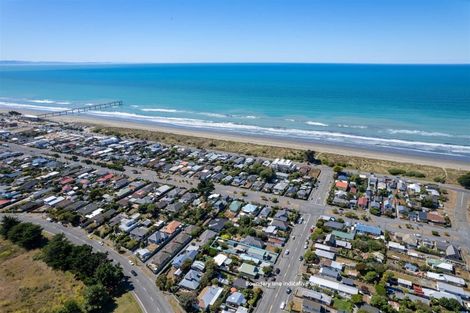 Photo of property in 34 Rodney Street, New Brighton, Christchurch, 8061