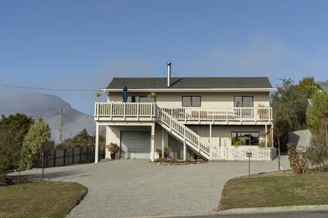 Photo of property in 5 Mahakipawa Road, Havelock, 7100