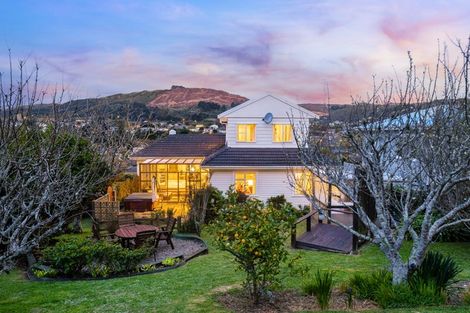 Photo of property in 351 Main Road, Tawa, Wellington, 5028