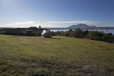 Photo of property in 16 Mapara Road, Acacia Bay, Taupo, 3385