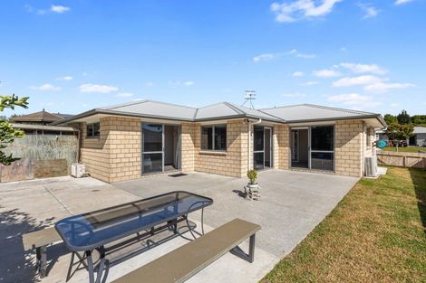 Photo of property in 42 Fairfax Crescent, Pyes Pa, Tauranga, 3112