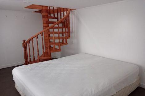 Photo of property in 136 Lemon Street, Strandon, New Plymouth, 4312