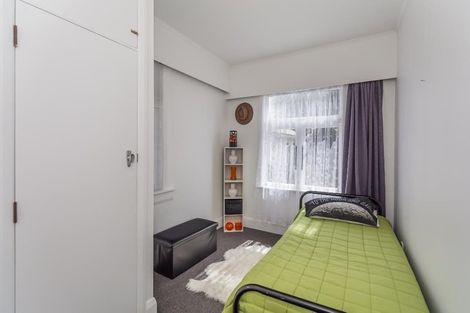 Photo of property in 23 Liverpool Street, Levin, 5510