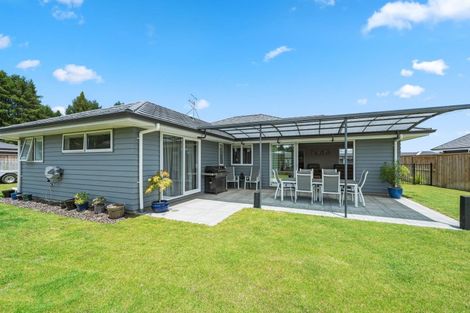 Photo of property in 5 Larches Lane, Kinloch, Taupo, 3377