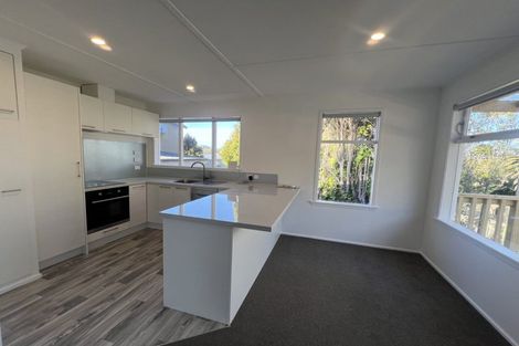 Photo of property in 71 Vipond Road, Stanmore Bay, Whangaparaoa, 0932