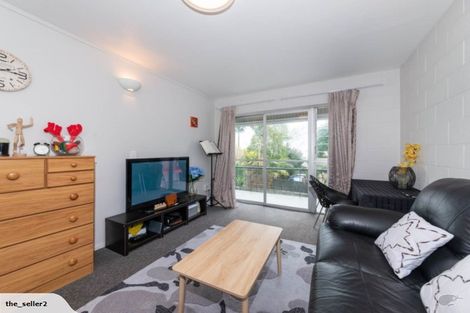 Photo of property in 10/32 Blockhouse Bay Road, Avondale, Auckland, 1026