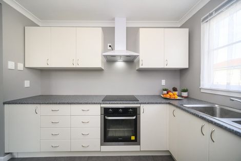 Photo of property in 16/288 College Street, West End, Palmerston North, 4410
