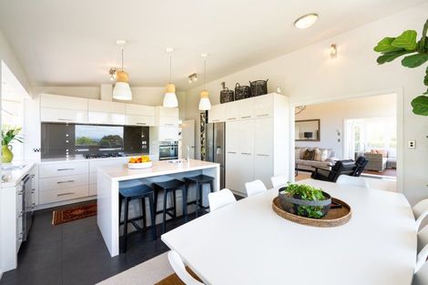 Photo of property in 55 Puflett Road, Havelock North, 4130