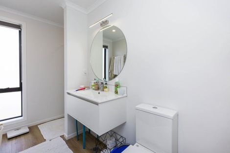 Photo of property in 1 Doug Jensen Street, Wallaceville, Upper Hutt, 5018