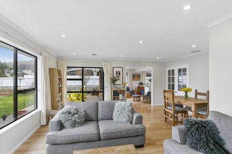 Photo of property in 61 Satara Crescent, Khandallah, Wellington, 6035