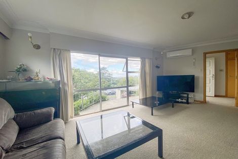 Photo of property in 9 Divich Avenue, Te Atatu South, Auckland, 0610