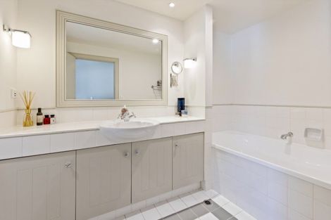 Photo of property in Millbrook Resort, 10 Fox's Rush, Arrowtown, 9371