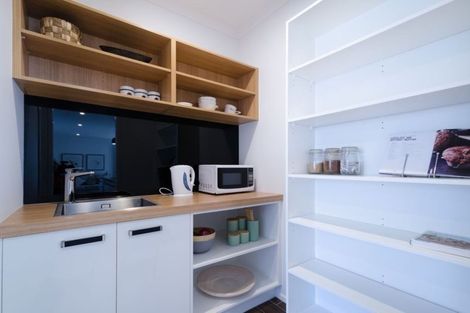 Photo of property in 7 Grove Way, Riverhead, 0820