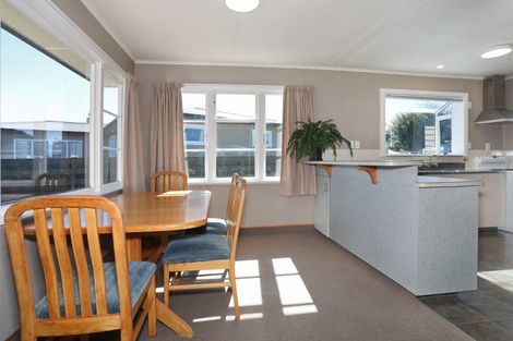 Photo of property in 27 Montgomery Street, Feilding, 4702