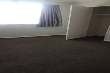 Photo of property in 12a Somerset Crescent, Highbury, Palmerston North, 4412