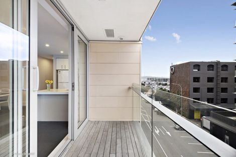 Photo of property in Monument Apartments, 4i/245 Wakefield Street, Te Aro, Wellington, 6011