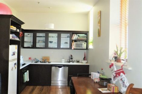 Photo of property in 2/30 Hanson Street, Mount Cook, Wellington, 6021