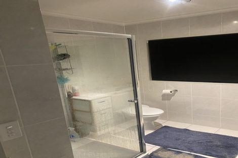 Photo of property in 20 Salford Crescent, Flat Bush, Auckland, 2019