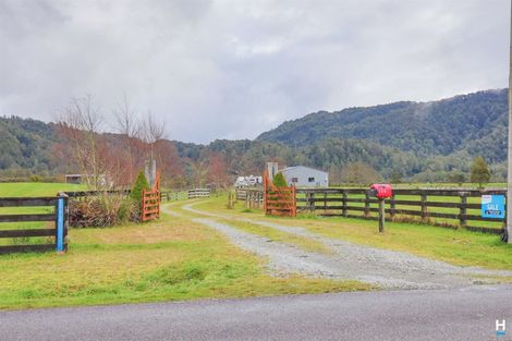 Photo of property in 156 Arnold Valley Road, Stillwater, Dobson, 7872