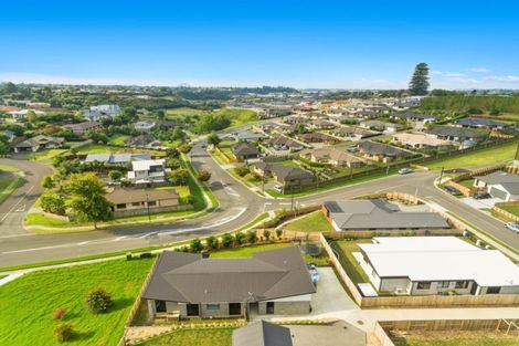 Photo of property in 8 Sharman Place, Pyes Pa, Tauranga, 3112