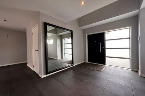 Photo of property in 1 Powercourt Drive, Flat Bush, Auckland, 2019