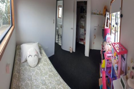 Photo of property in 2/274 Rangatira Road, Beach Haven, Auckland, 0626