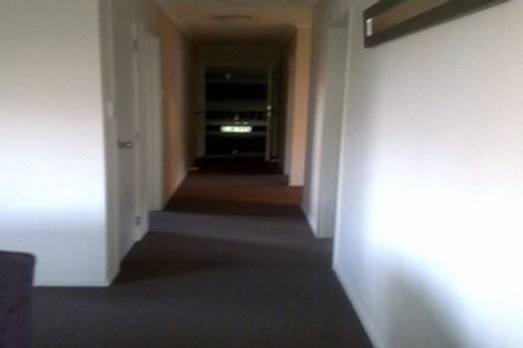 Photo of property in 38 Tussock Avenue, Mangere, Auckland, 2022