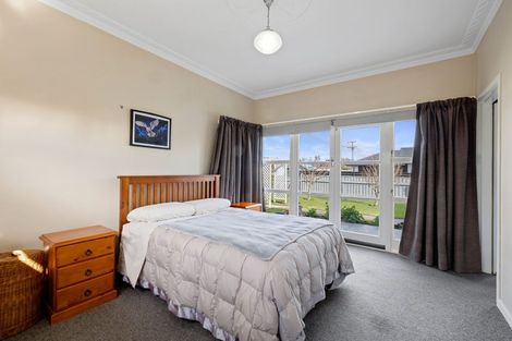 Photo of property in 13 Hori Street, Vogeltown, New Plymouth, 4310